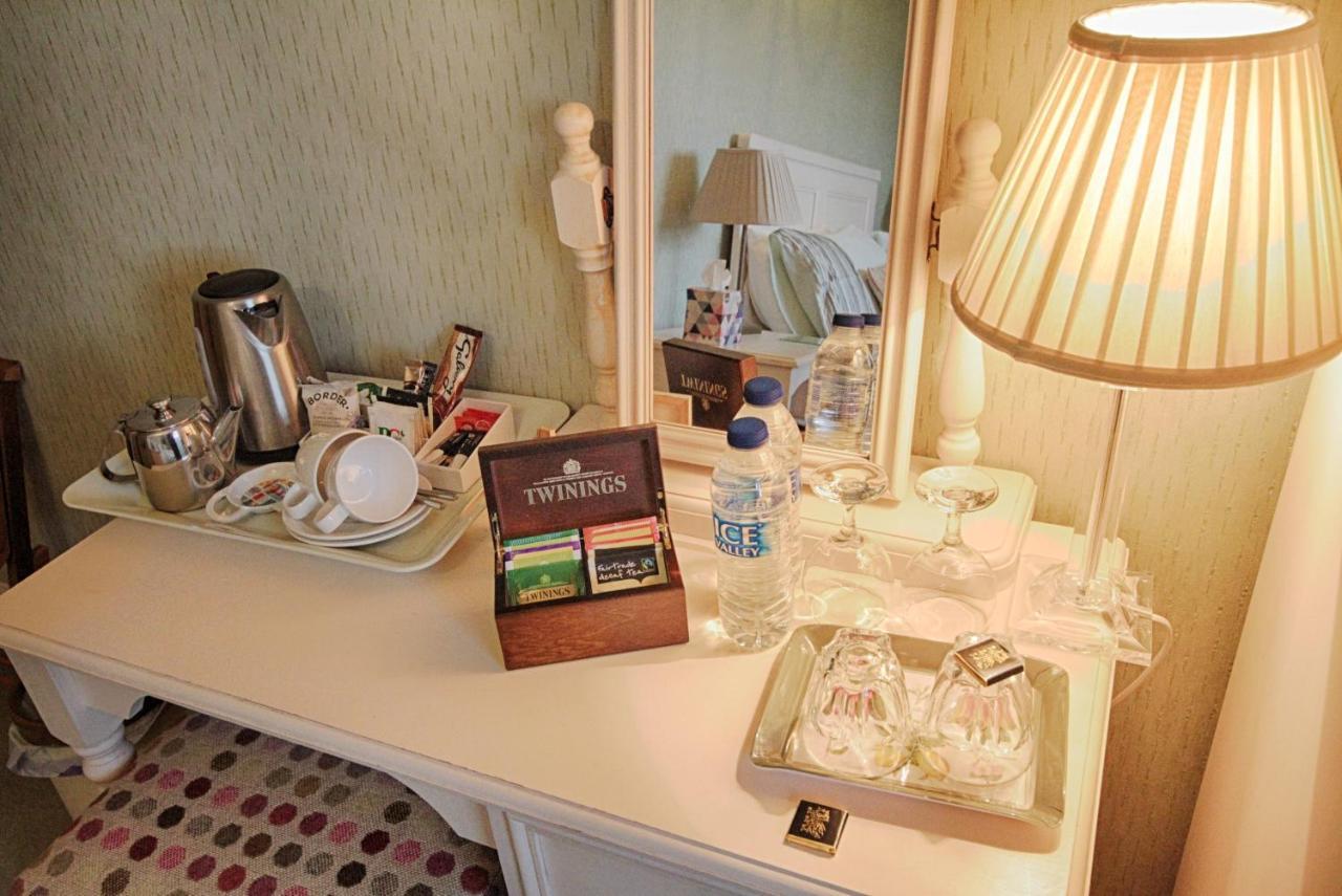Holcombe House Guest House Лландидно Экстерьер фото